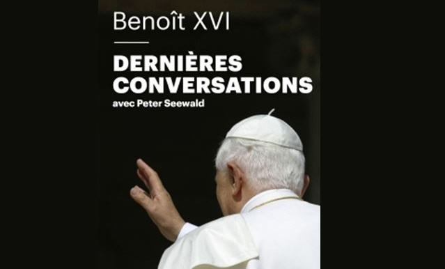 La biographie de Benoît XVI par Seewald sort enfin… en Italie