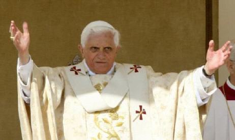 Benoît XVI: l’homélie de ses 80 ans