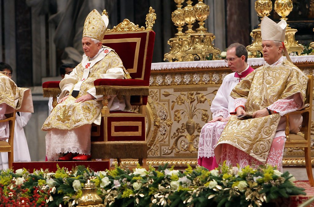 « Dieu-centrisme »: le vrai souci de Joseph Ratzinger et du Pape Benoît