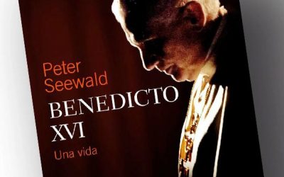 « Benoît XVI, une vie »: la recension de The Wanderer