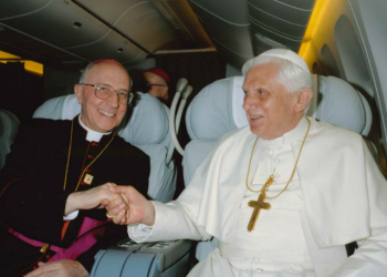 Le vibrant hommage d’un proche collaborateur de Benoît XVI