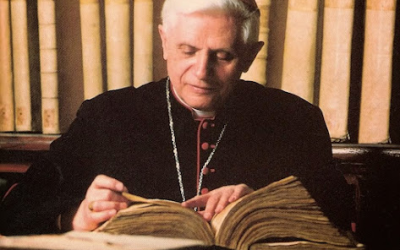 Quand le professeur Ratzinger critiquait le Concile